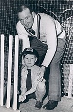 Arthur McIntyre (cricketer, born 1918)