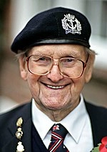 Bill Stone (Royal Navy sailor)