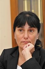 Diana Dragutinović