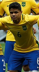 Douglas Santos (footballer, born 1994)