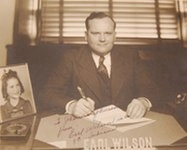 Earl Wilson (politician)