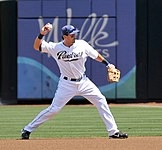 Edgar Gonzalez (infielder)