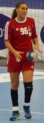 Gabriella Tóth (handballer)