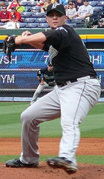 Henry Owens (right-handed pitcher)