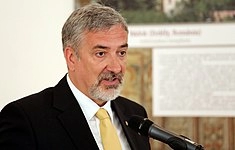 János Halász (politician)