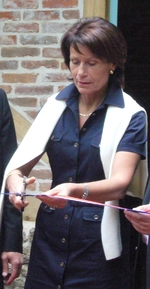 Marie-Françoise Pérol-Dumont