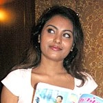 Meenakshi (actress)