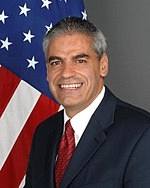 Miguel H. Díaz