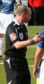 Mike Dean (referee)