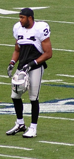 Mike Mitchell (safety)