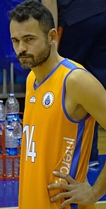 Nuri Şahin (volleyball)