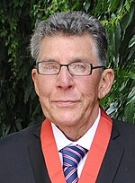 Paul Holmes (broadcaster)