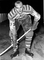 Roland Stoltz (ice hockey, born 1931)