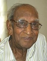 Satish Chandra (historian)