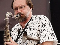 Scott Robinson (jazz musician)