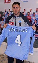 Víctor Ruiz (footballer, born 1989)