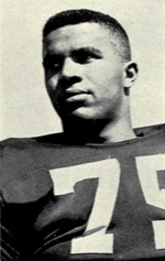 Willie Smith (offensive tackle, born 1937)