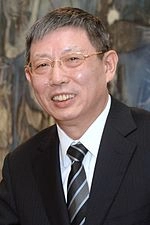 Yang Xiong (politician)