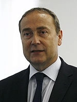 Zoltán Kovács (politician, born 1957)